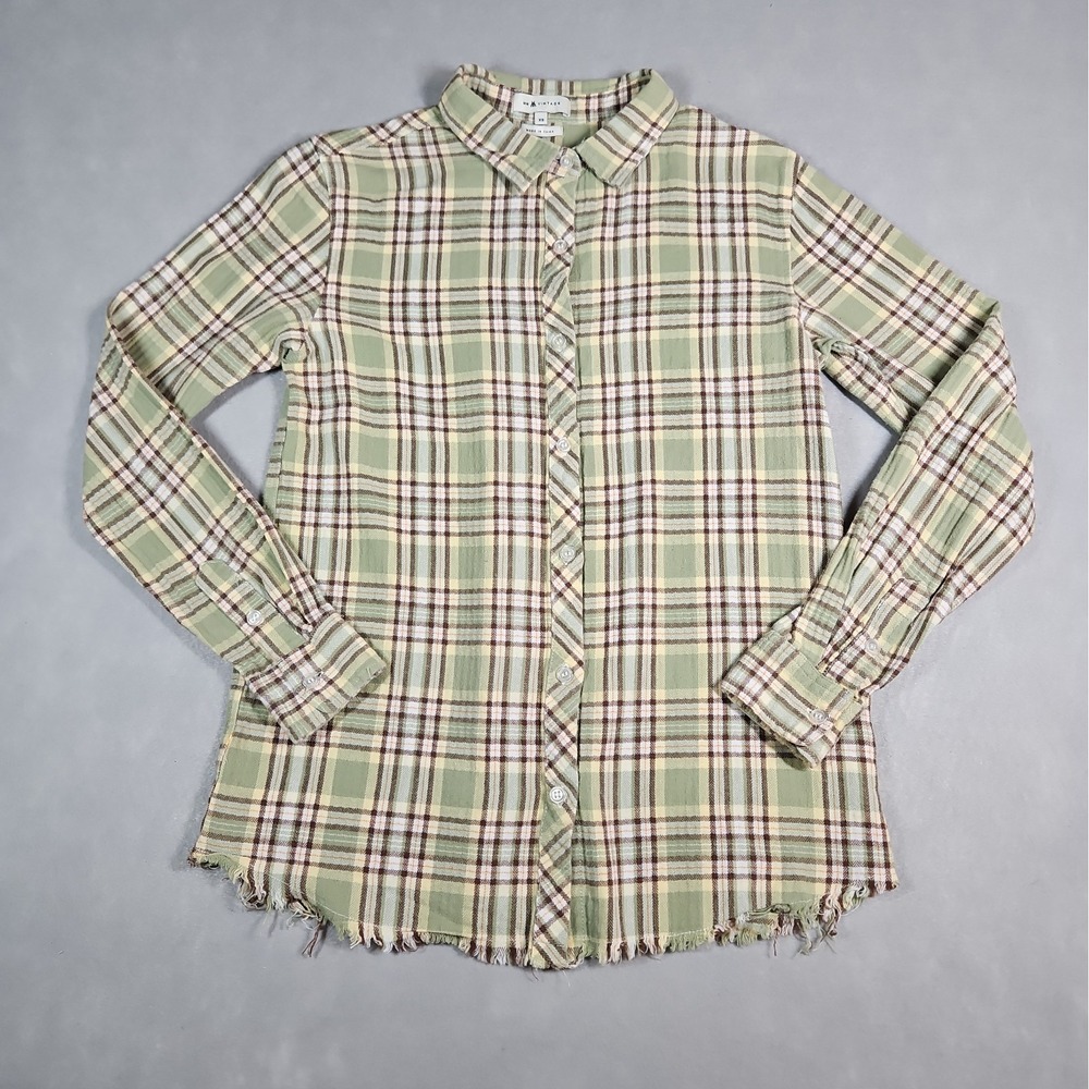 MM Vintage Womens Plaid Embroidered Button Up Long Sleeve Flannel Shirt Size XS